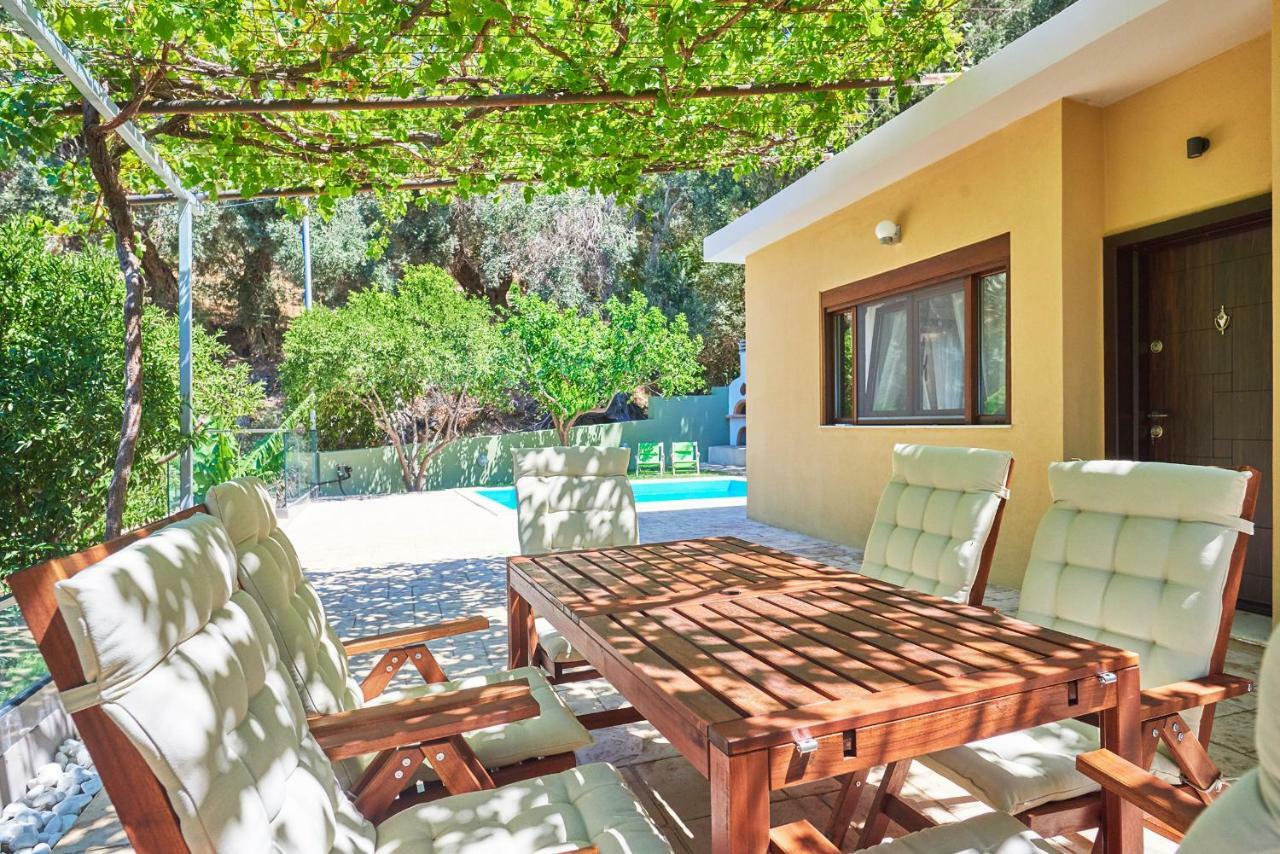 Villa Pura Vida Rodakino Esterno foto
